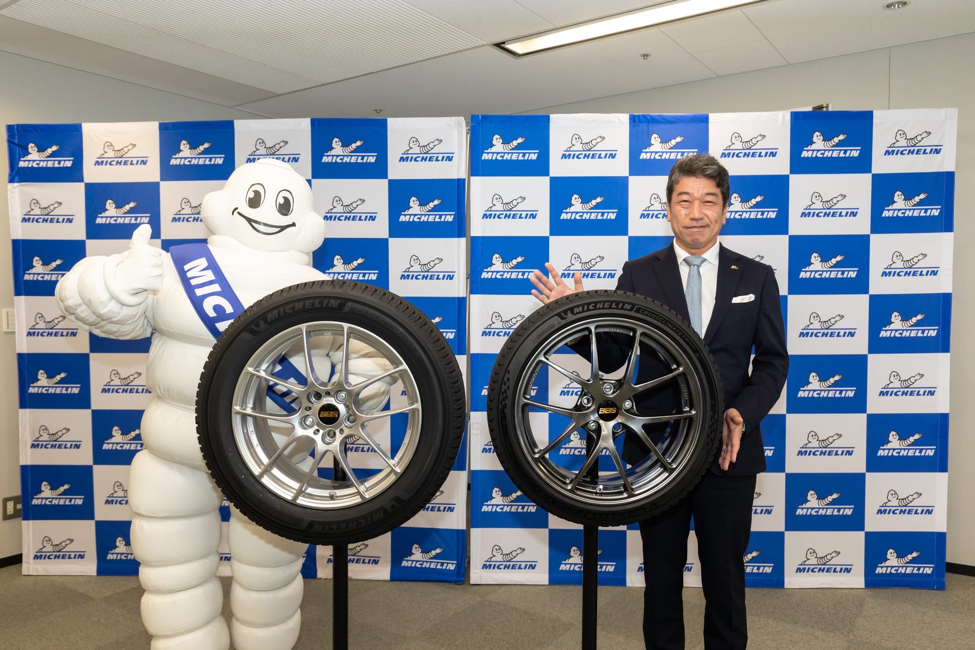 雪も走れる夏タイヤ「MICHELIN CROSSCLIMATE」が正常進化を遂げて「スポーツ」版も追加投入！