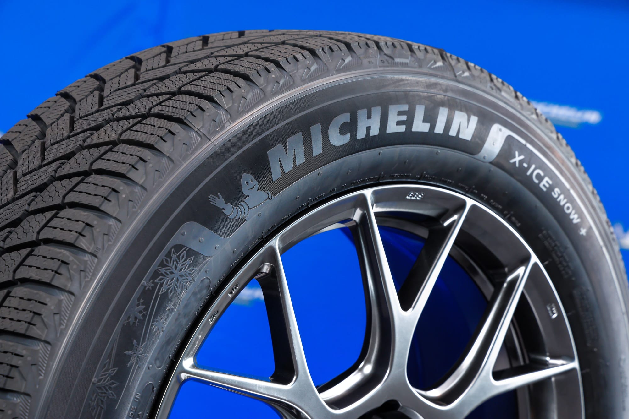 ミシュランが早くも今季の新作スタッドレスタイヤ「MICHELIN X-ICE SNOW＋」を発表